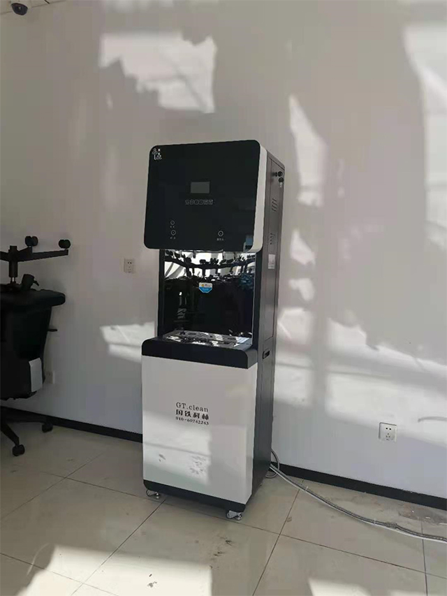 國林小知識：開水器和直飲機有什么區別？
